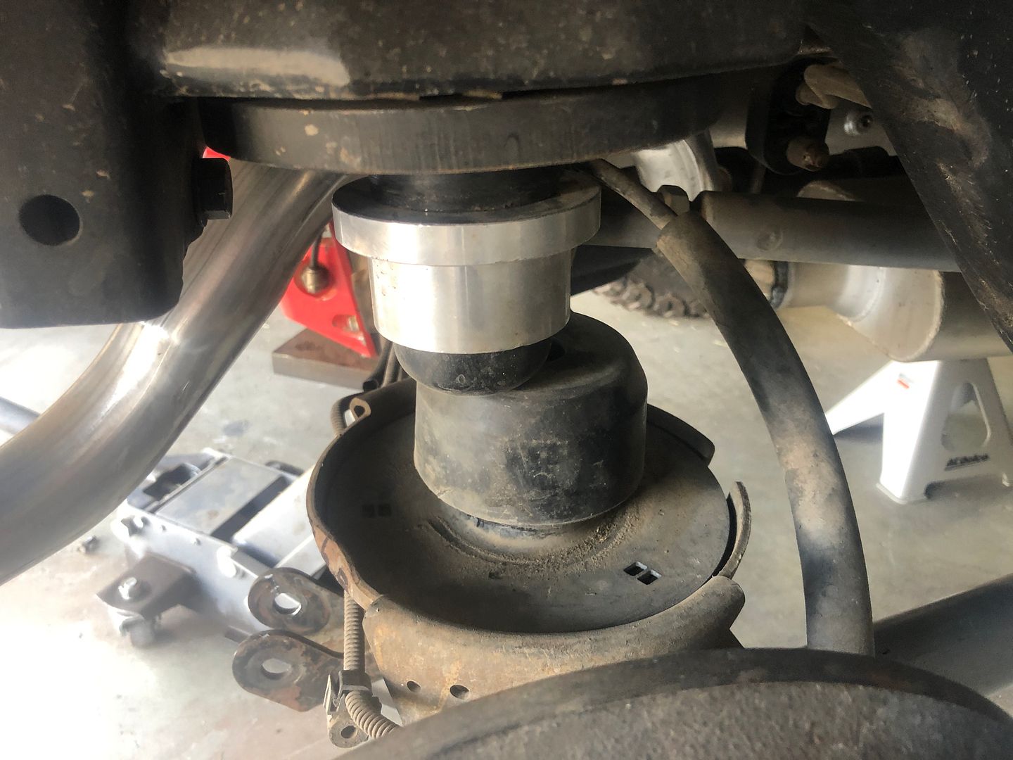 0506 rear coil spring isolators Jeep Enthusiast Forums